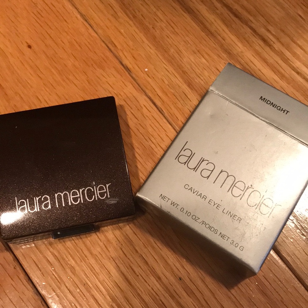 LAURA MERCIER CAVIAR EYELINER IN MIDNIGHT